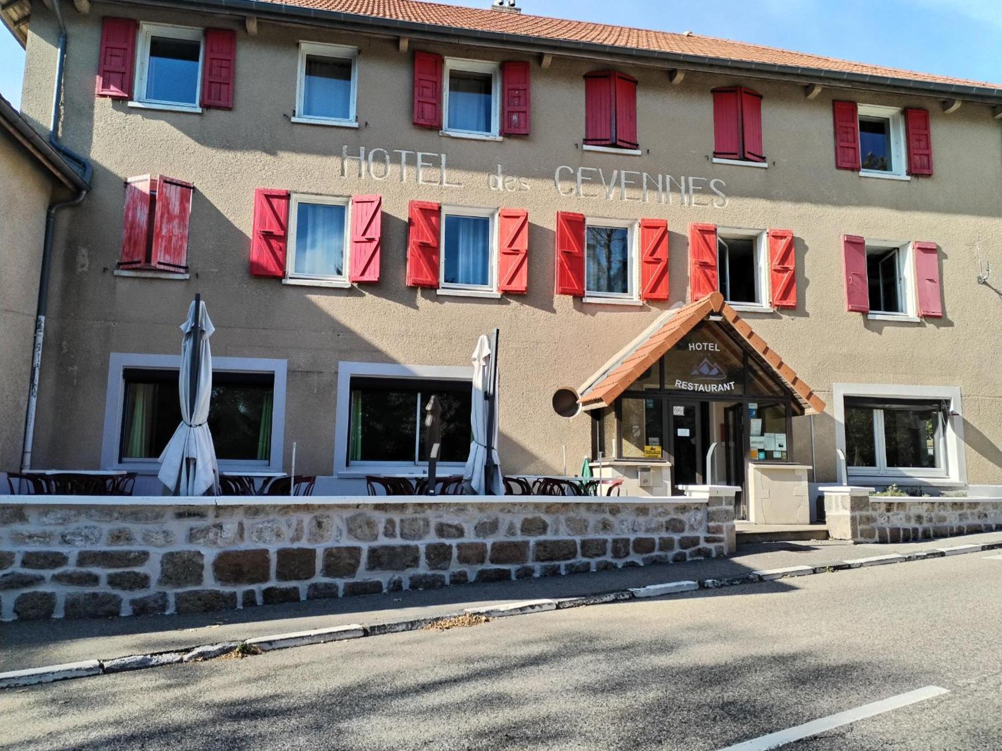 Hotel Des Cevennes Mezilhac Екстериор снимка
